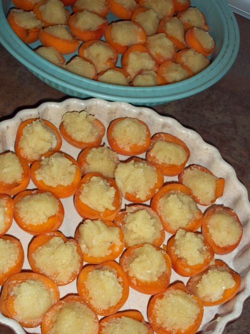 Abricots farcis aux amandes 